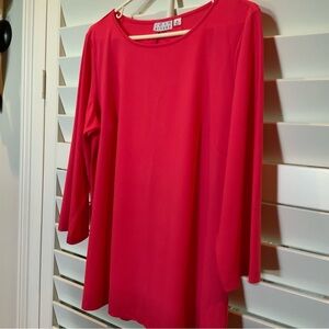 JOAN RIVERS, New Jersey top with pleated back detail, Carnations pink.